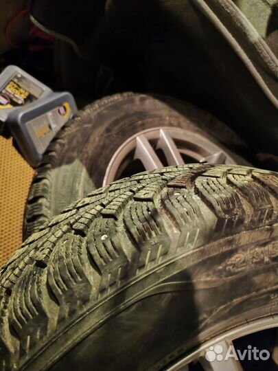 R17 Nokian Tyres Nordman SUV 235/65, PCD 5x120 DIA 72.6