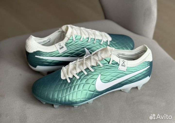 Футбольные бутсы Nike Tiempo Legend 10 Elite FG