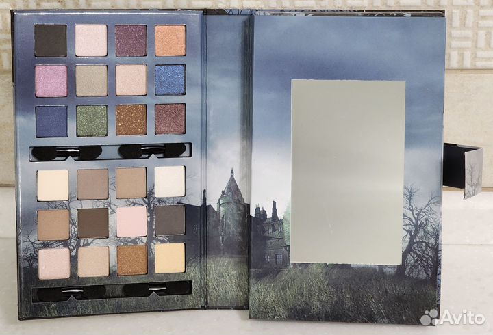 NYX набор для макияжа палетка книжка