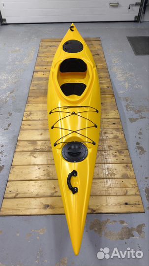 Пластиковый каяк