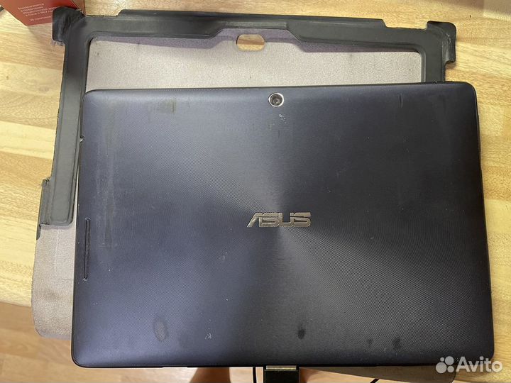 Планшет Asus TF300TG