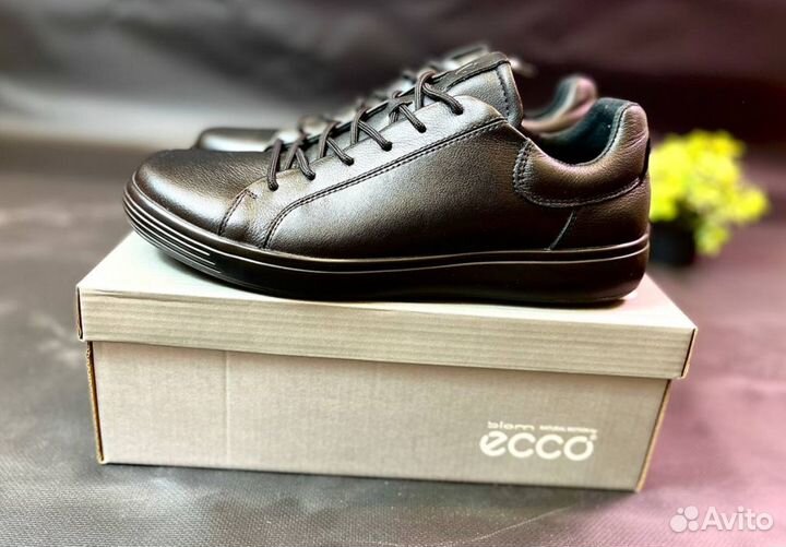 Кроссовки Ecco удобные