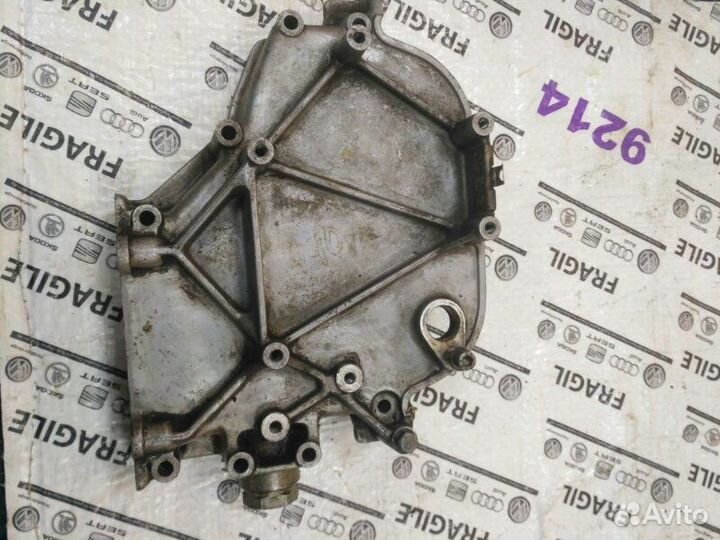 Крышка двигателя передняя Volkswagen Transporter