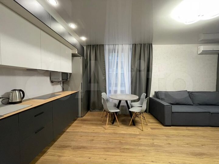 2-к. квартира, 58 м², 2/12 эт.