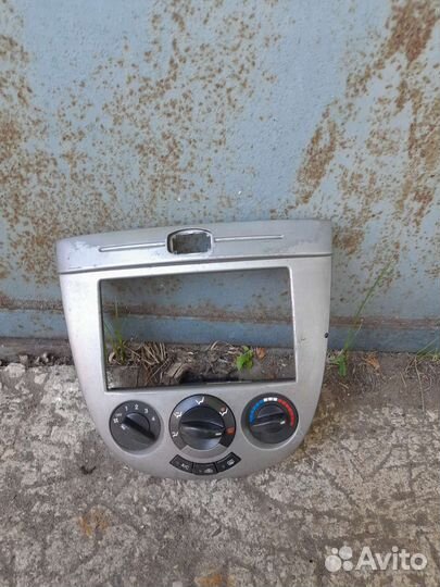 Полка шторка на лачетти универсал,бардачёк,блок