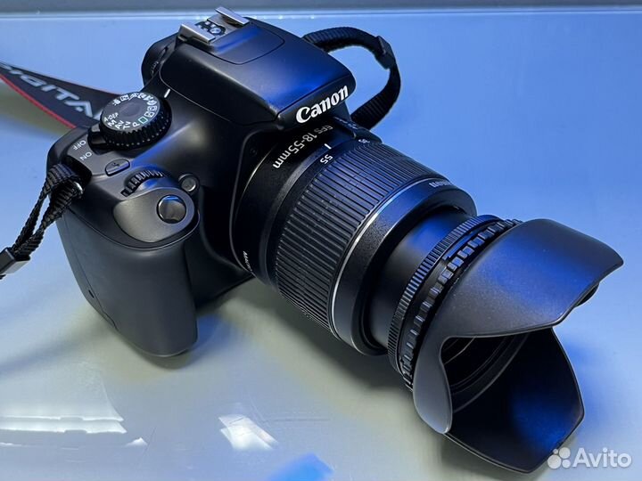 Зеркальный фотоаппарат Canon 1100D Kit 18-55mm IS