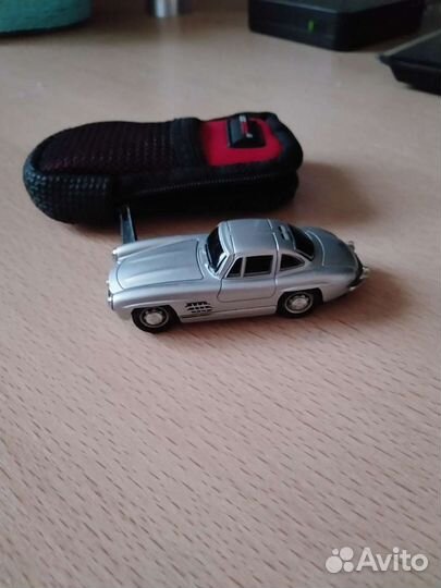 Мерседес 300 SL оригинал флешка