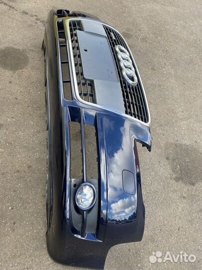 Бампер передний Audi A4 B7 8ED В сборе с решоткой