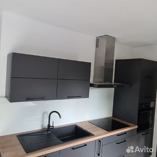 Современная стильная кухня