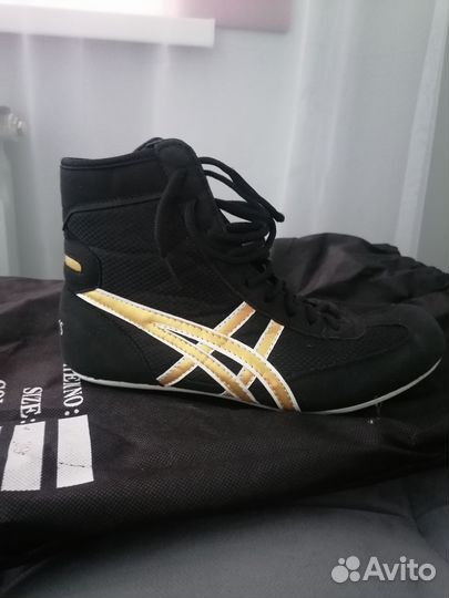 Борцовки asics