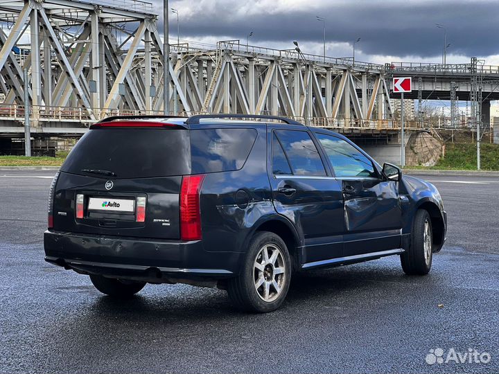 Cadillac SRX 4.6 AT, 2004, 303 000 км