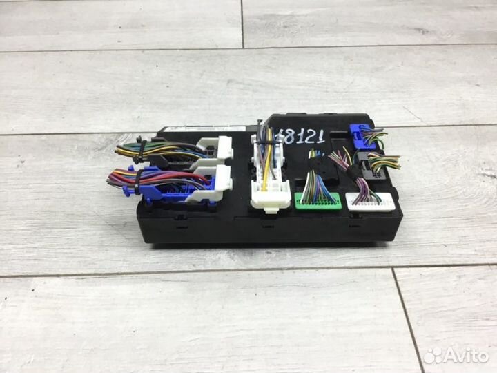 Блок предохранителей Ford Fiesta хэтчбек tzja 2010