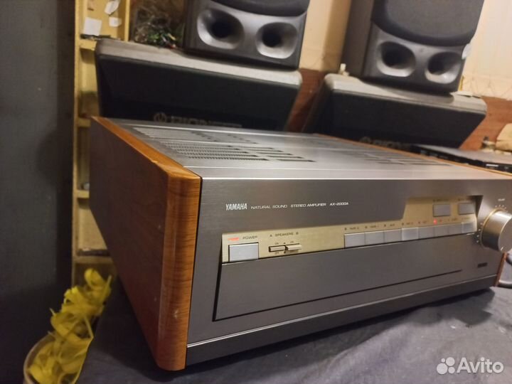 Усилитель Yamaha AX-2000a