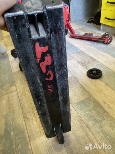 Самокат трюковой полностью или на запчасти