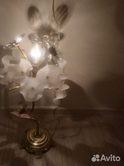 Лампа настольная, прикроватная. Металл и стекло