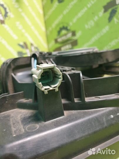 Вентилятор радиатора правый Subary Forester S12