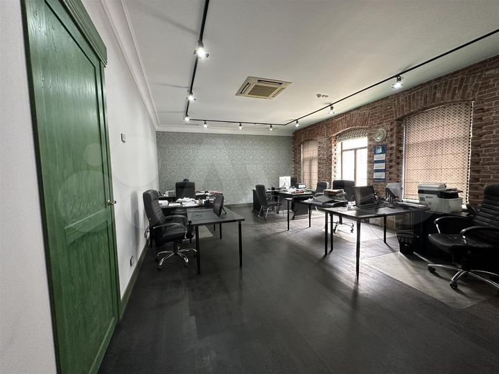 Помещение в Историческом центре, 81.8 м²