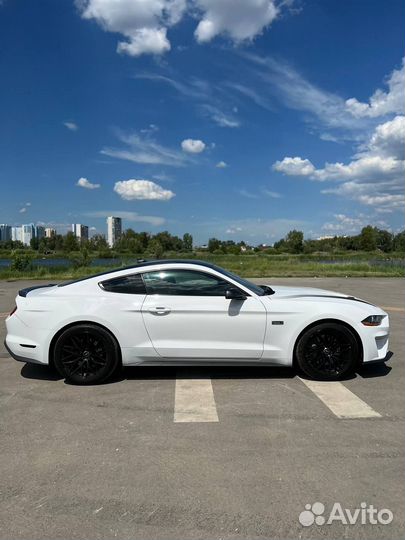 Ford Mustang 2.3 AT, 2020, 78 700 км