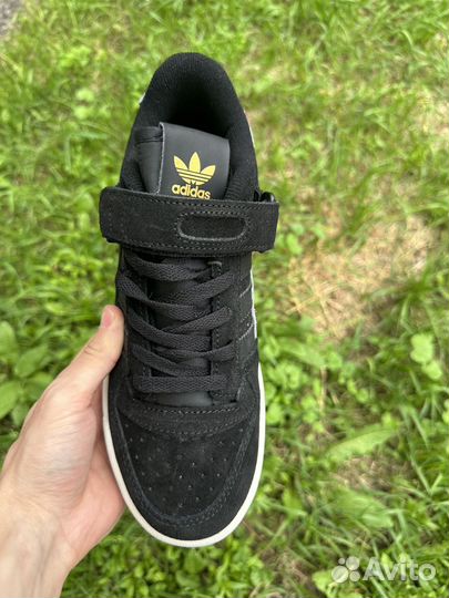 Кроссовки Adidas forum low