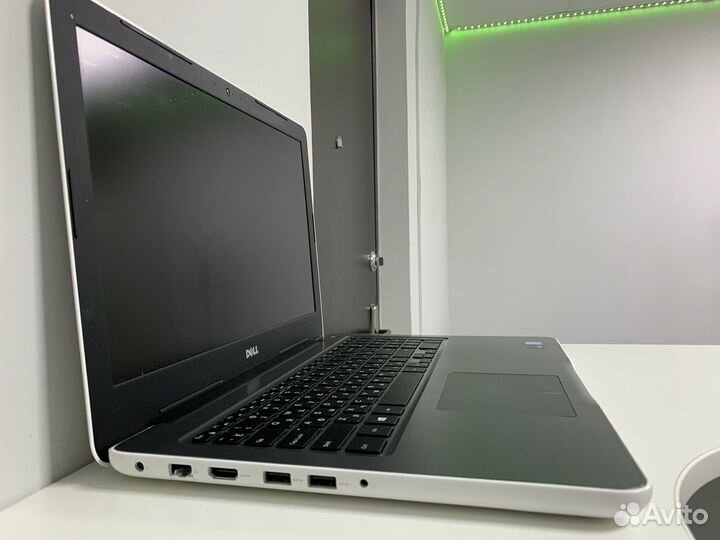 Мощный ноутбук Dell 2видеокарты/SSD/8Gb/i7