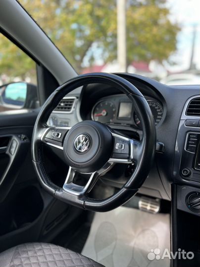 Volkswagen Polo 1.6 AT, 2018, 94 800 км