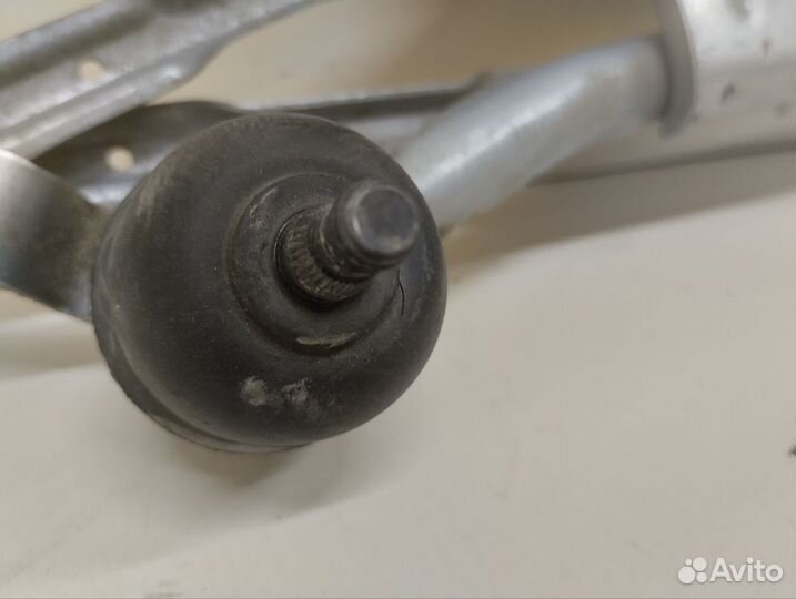 Трапеция стеклоочистителей Renault Duster 2012