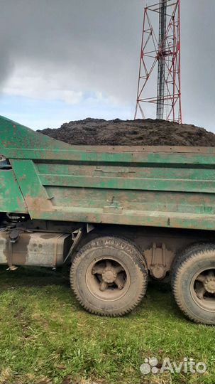 Грунт чернозем перегной садовая почва, навоз, торф