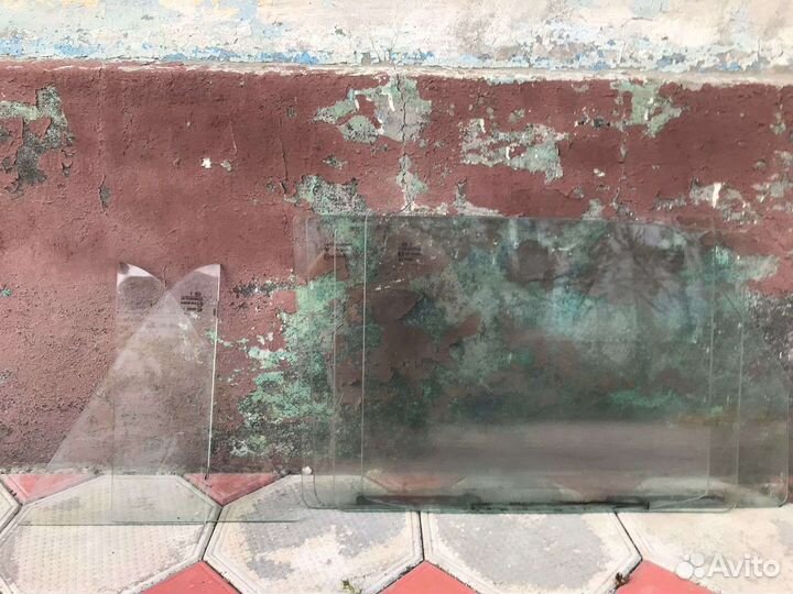 Боковые стекла ваз 2107 перед и зад