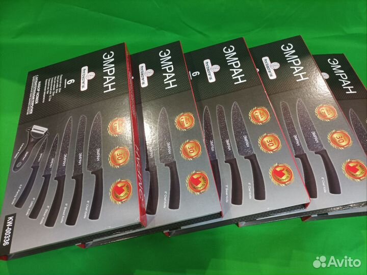 Подарочный набор ножей. Черные, с овощечисткой