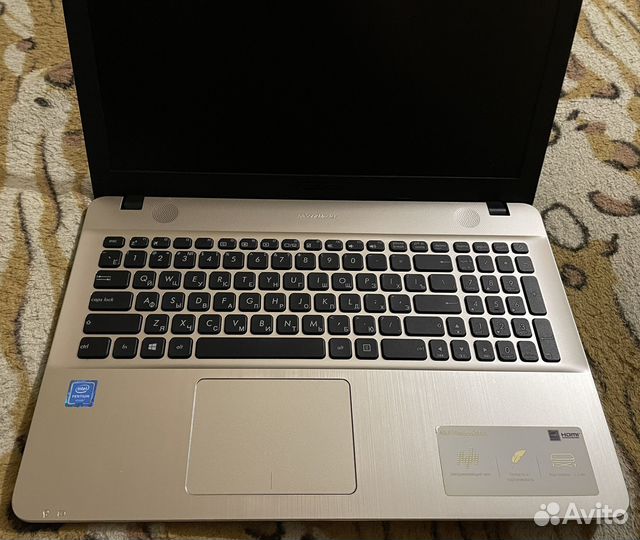 Ноутбук asus VivoBook Max