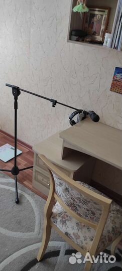 Стойка для микрофона