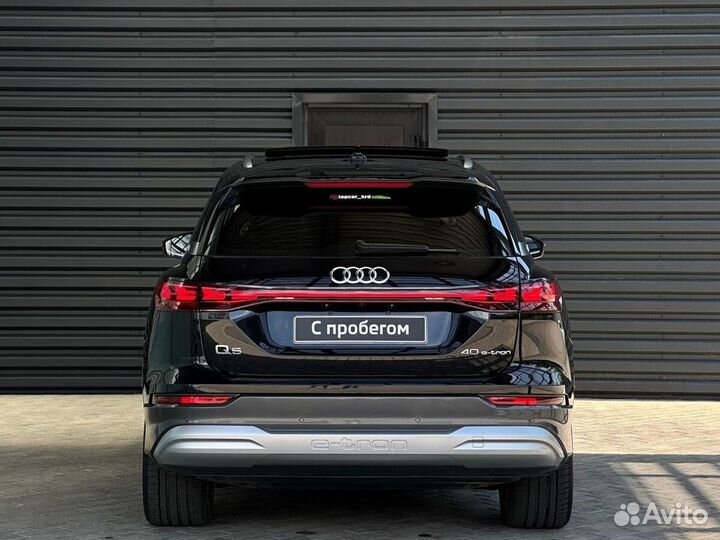 Audi Q5 e-tron 204 л.с. AT, 2022, 10 508 км