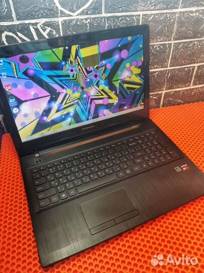 Lenovo a8-7410/6gb/R5 m230 2gb/ssd 256gb