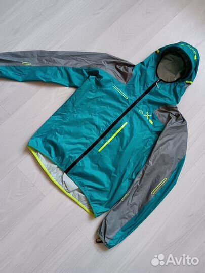 Треккинговая мембранная куртка Montura (оригинал)