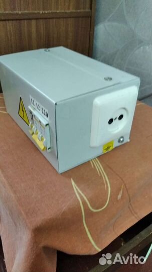 Понижающий трансформатор 220 12