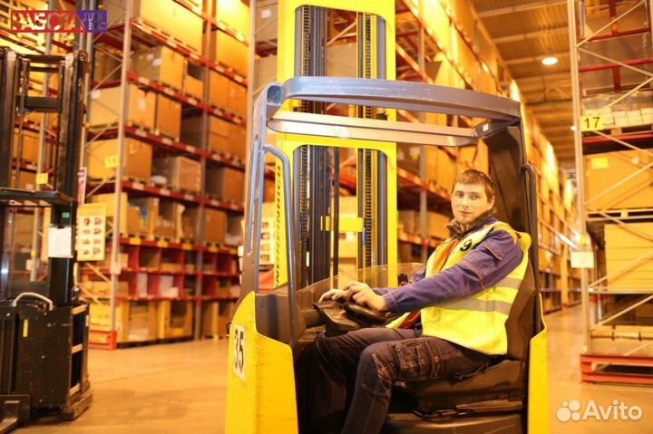 Водитель электроштабелера-грузчик