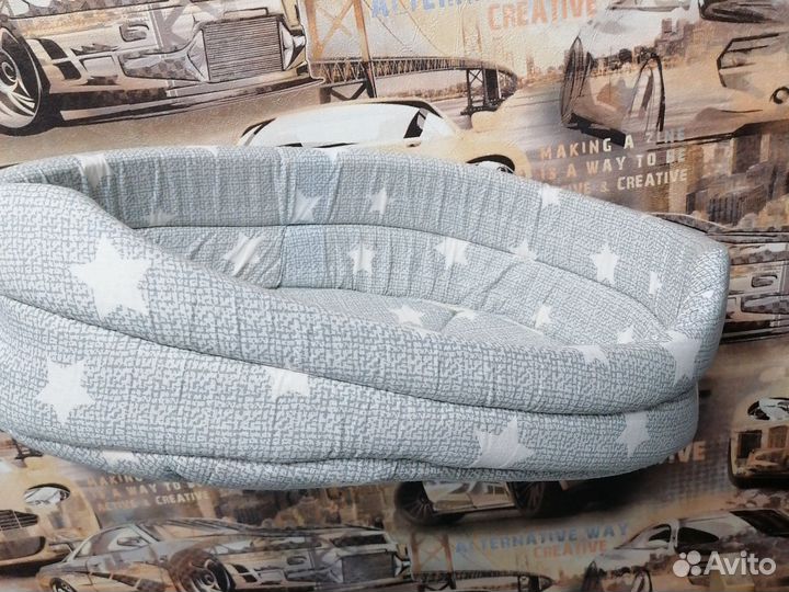 Лежанка для собак и кошек