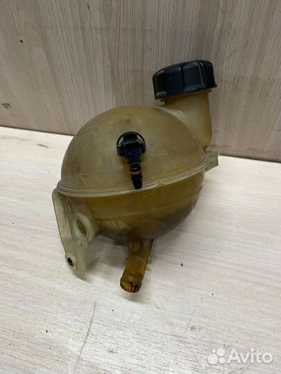 Расширительный бачок Peugeot 307