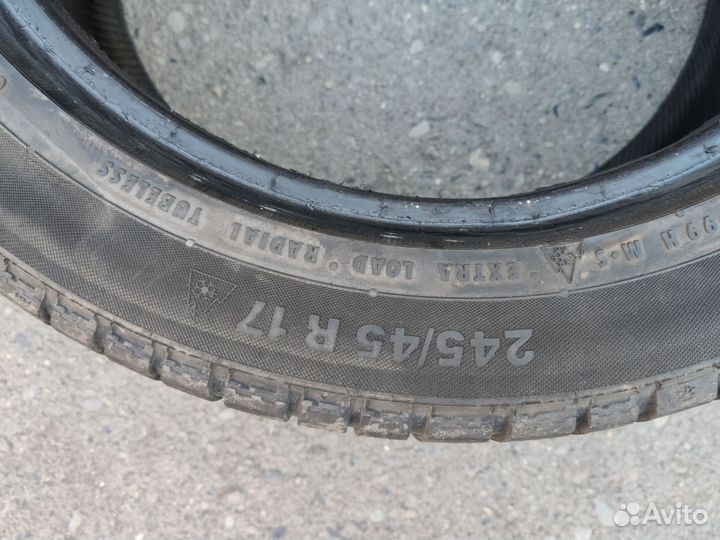 Continental ContiWinterContact TS 830 P 245/45 R17 99H