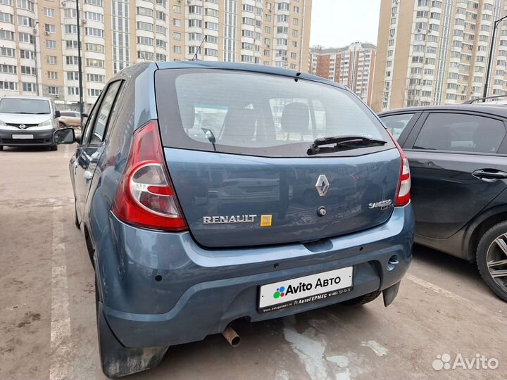 Renault Sandero 1.6 AT, 2012, 194 500 км