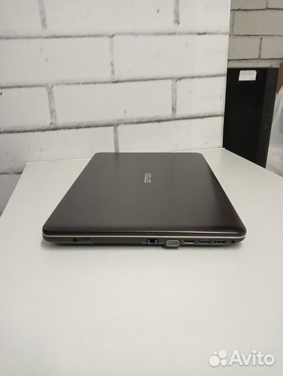 Игровой ноутбук SSD, 2gb видеокарта, 8Gb озу