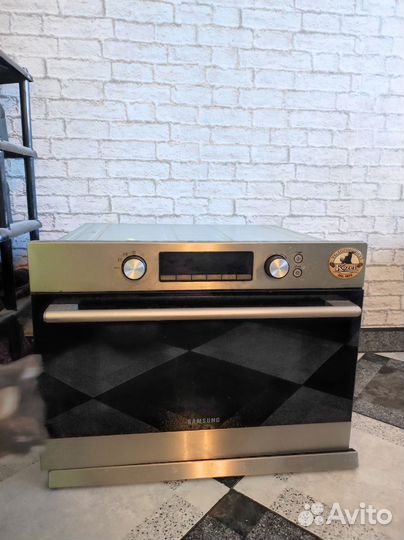 Духовой шкаф