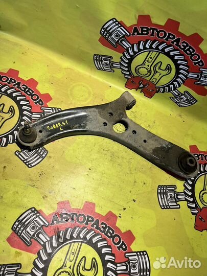 Рычаг левый Kia Rio 3/Hyundai Solaris 1