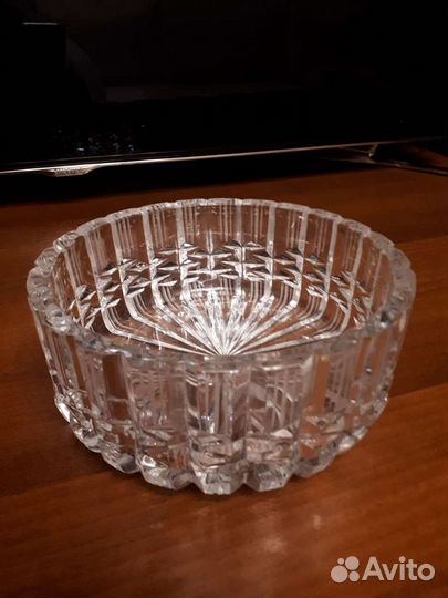 Хрустальная ваза