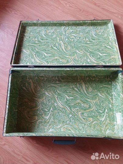 Чемодан советский