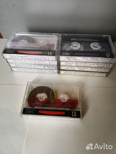 Аудиокассеты с записью разные много