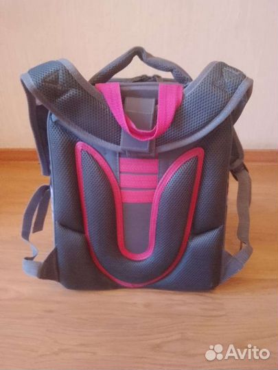 Рюкзак школьный для девочки