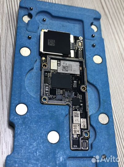 Компонентный ремонт iPhone
