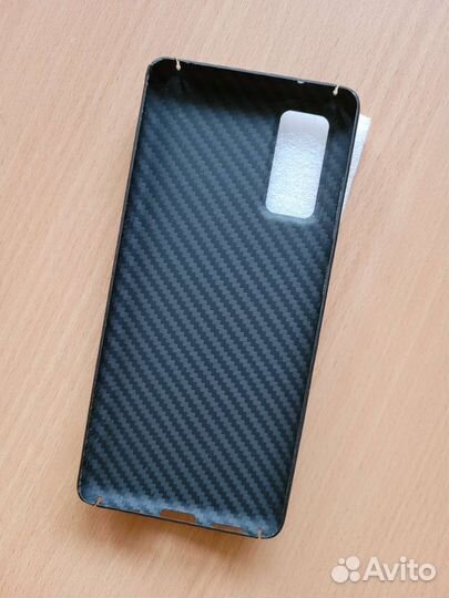 Карбоновый чехол для Samsung Galaxy S20 FE