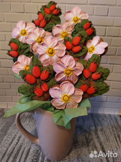 Медово-имбирные пряники на подарок.Шиповник